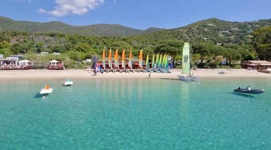 Appartement Les Pieds Dans L'Eau A Cavaliere Le Lavandou Eksteriør billede